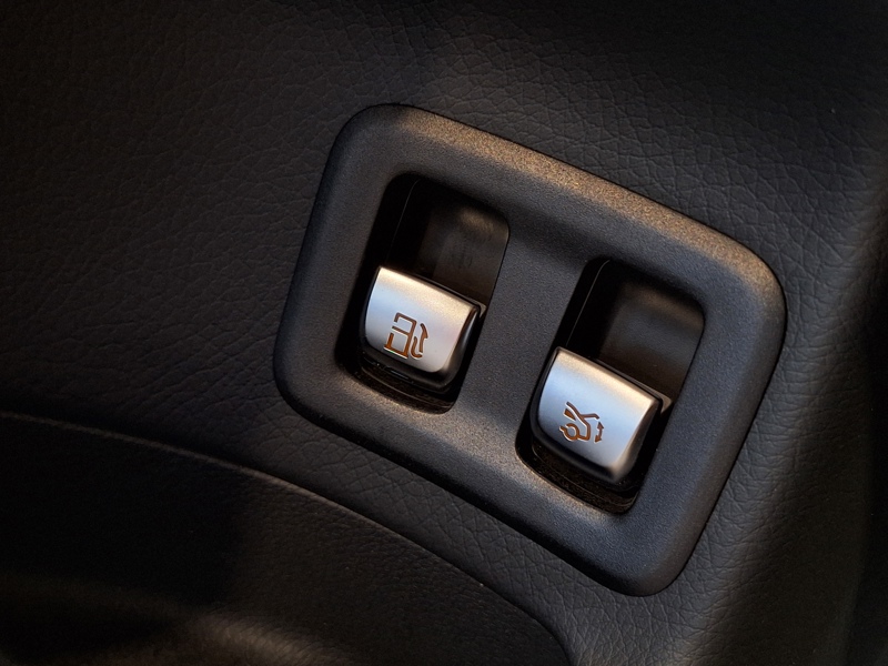 Image Mercedes-Benz GLC SUV GLC 300e 4MATIC SUV AMG Line  