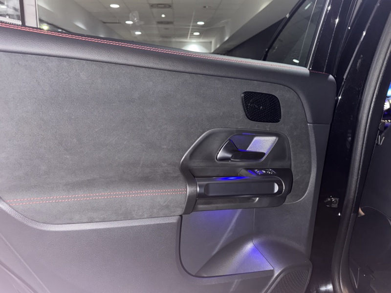 Image Mercedes-Benz GLB 200 d AMG Line AMG Line Classe GLB GLB 220 AMG LINE 8G-DCT