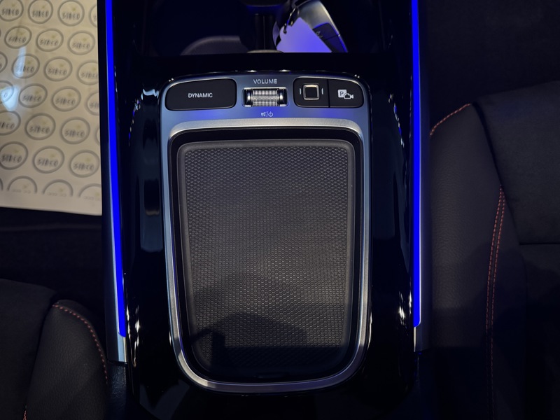 Image Mercedes-Benz GLB 200 d AMG Line AMG Line Classe GLB GLB 220 AMG LINE 8G-DCT