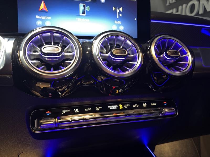 Image Mercedes-Benz GLB 200 d AMG Line AMG Line Classe GLB GLB 220 AMG LINE 8G-DCT