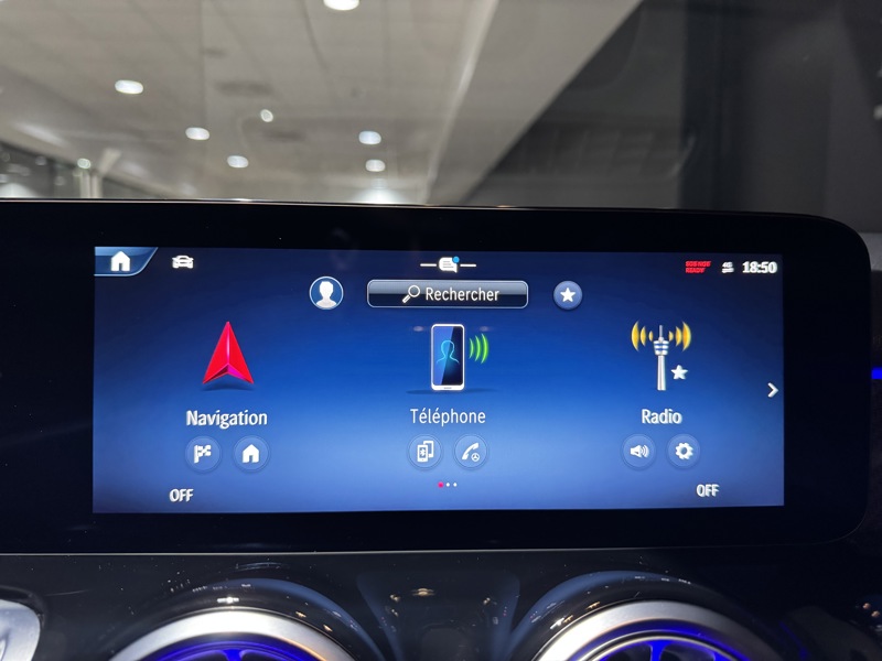 Image Mercedes-Benz GLB 200 d AMG Line AMG Line Classe GLB GLB 220 AMG LINE 8G-DCT