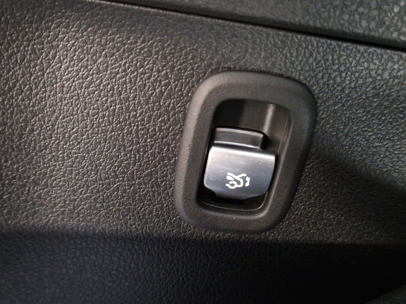 Image Mercedes-Benz CLASSE C BREAK Classe C 220 d Break AMG Line  