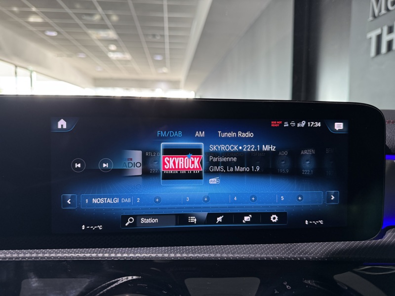 Image Mercedes-Benz CLA 200 d Shooting Brake AMG Line AMG Line CLA 200 D SHOOTING BRAKE AMG LINE