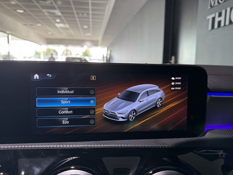 Image Mercedes-Benz CLA 200 d Shooting Brake AMG Line AMG Line CLA 200 D SHOOTING BRAKE AMG LINE