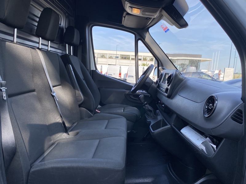 Image Mercedes-Benz SPRINTER Sprinter Fg 315 CDI 37 3T5 24900€HT L2H2 150CH 2.0L Garantie 24mois Mercedes Certified