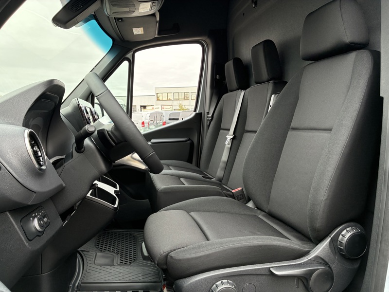 Mercedes-Benz SPRINTER 317 CDI Fourgon PRO L2H2 12M3 BVA  