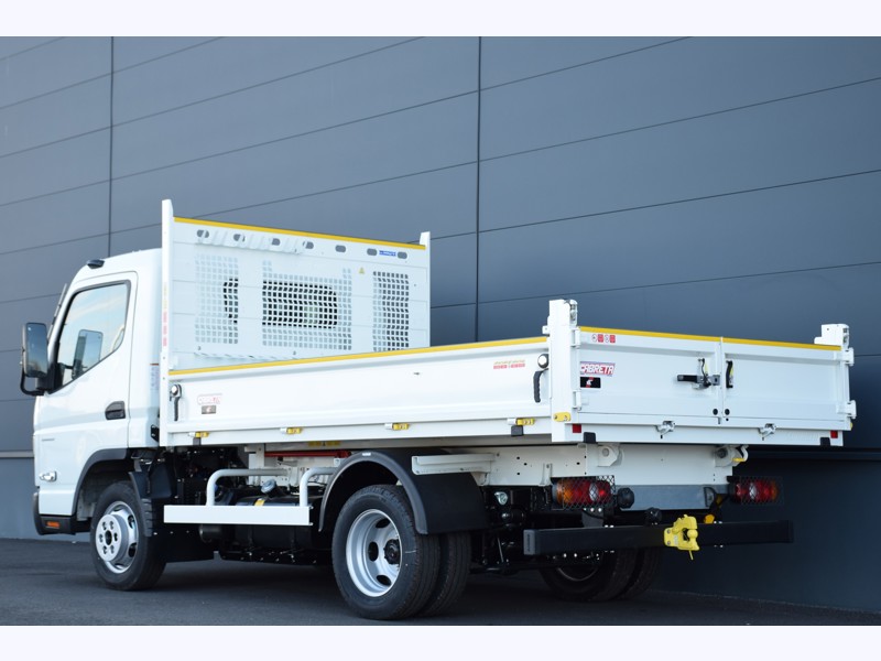 Mitsubishi FUSO CANTER NEUF 3C15M25 Benne /  145ch - BVM  - 39 200€ HT