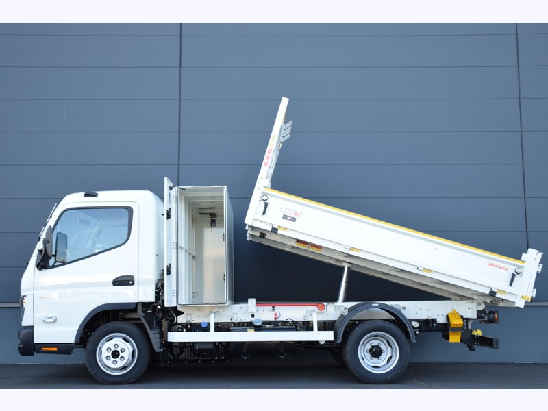 Mitsubishi FUSO CANTER NEUF 3C15M28 Benne  + Coffre /  145ch - BVA  - 42 300€ HT