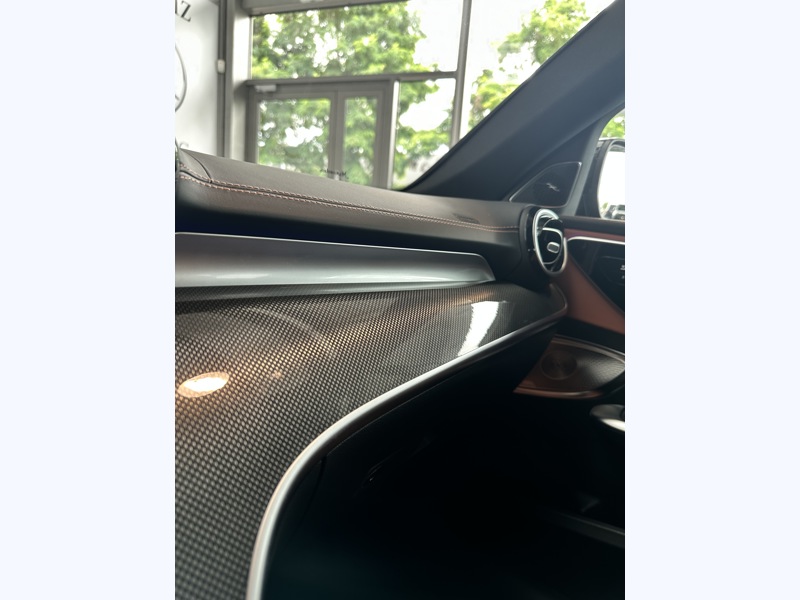 Image Mercedes-Benz CLASSE C BERLINE 220 d 4MATIC Berline AMG Line Digital light TO GPS Carplay Caméra 360 Burmester Sièges cuir élec cha