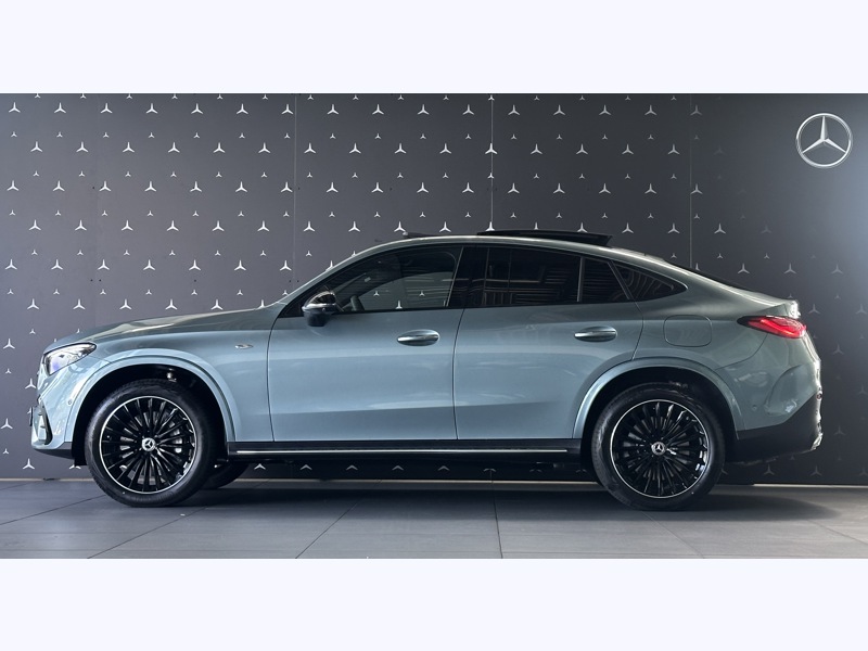 Image Mercedes-Benz GLC COUPÉ GLC 300 d e Hybrid EQ 4MATIC Coupé AMG Line +  2543 GLC 300 d e Hybrid EQ 4MATIC Coup+® AMG L