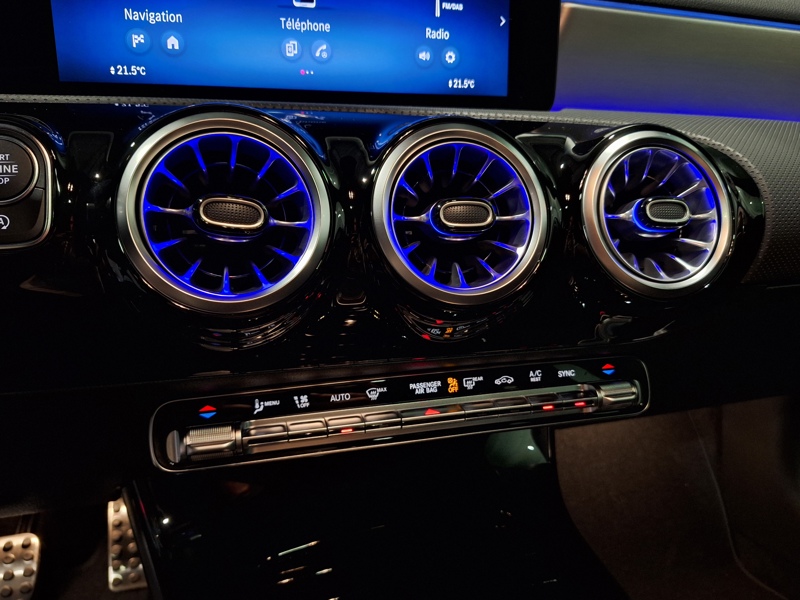 Image Mercedes-Benz CLA SHOOTING BRAKE CLA 200 d Shooting Brake AMG Line  1186 CLA 200 d Shooting Brake