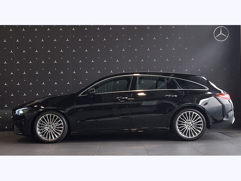 Image Mercedes-Benz CLA SHOOTING BRAKE CLA 200 d Shooting Brake AMG Line  1186 CLA 200 d Shooting Brake