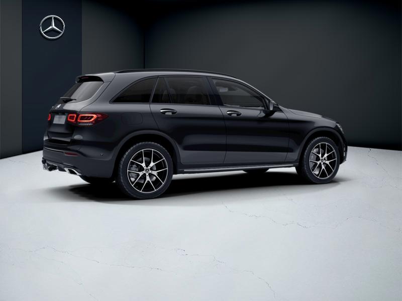 Image Mercedes-Benz GLC SUV GLC 300 de 4MATIC SUV AMG Line  