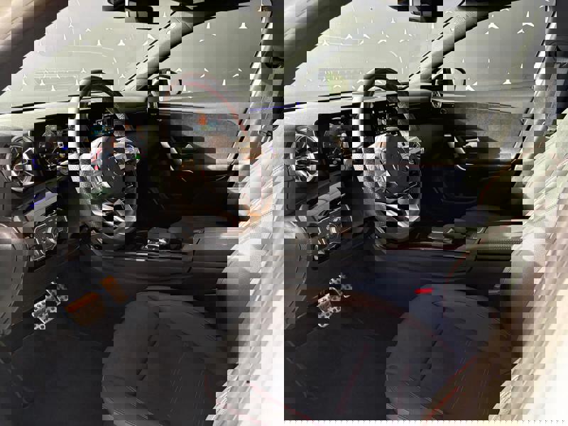 Image Mercedes-Benz CLASSE A 250 e AMG Line  