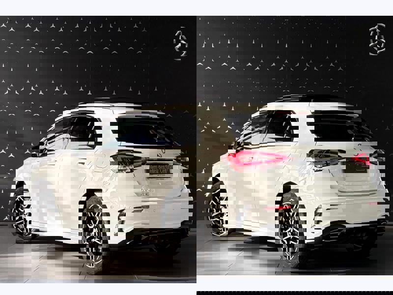 Image Mercedes-Benz CLASSE A 250 e AMG Line  