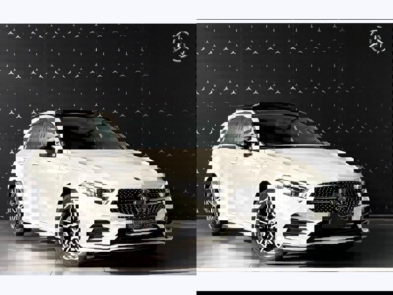 Image Mercedes-Benz CLASSE A 250 e AMG Line  