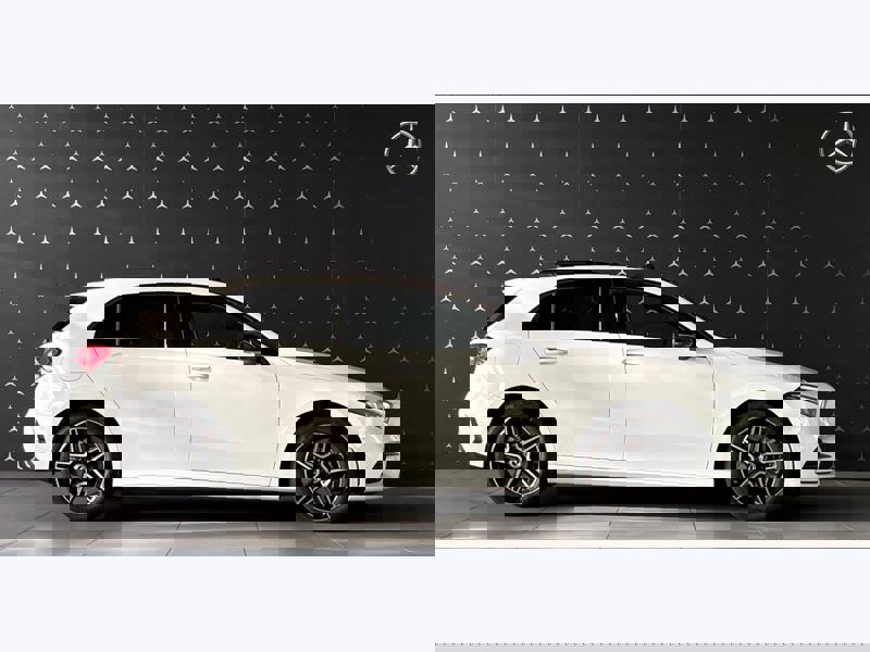 Image Mercedes-Benz CLASSE A 250 e AMG Line  