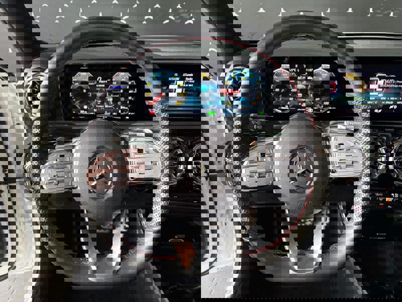 Image Mercedes-Benz CLASSE A 250 e AMG Line  