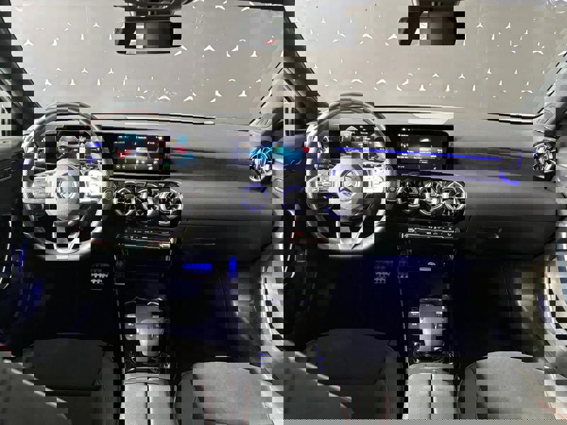 Image Mercedes-Benz CLASSE A 250 e AMG Line  