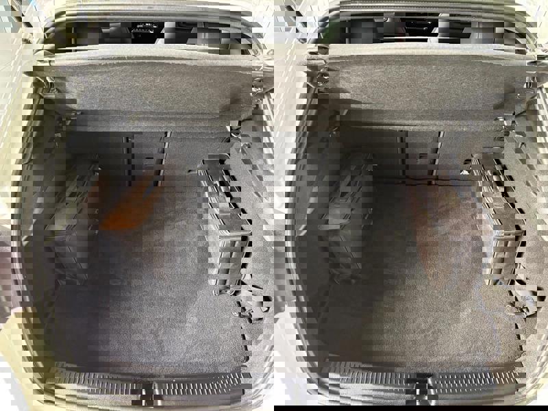 Image Mercedes-Benz CLASSE A 250 e AMG Line  