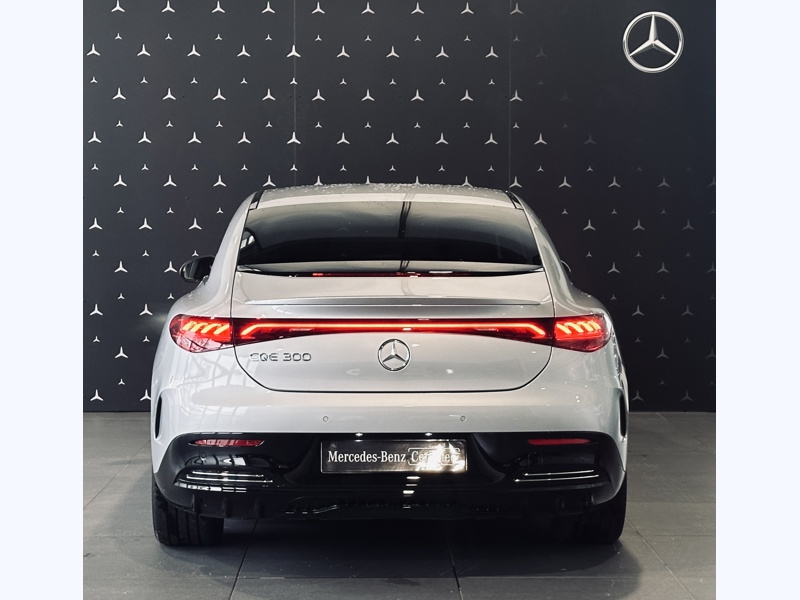 Image Mercedes-Benz EQE BERLINE EQE 300 AMG Line  