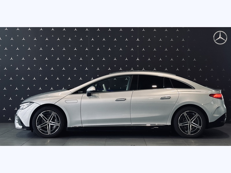 Image Mercedes-Benz EQE BERLINE EQE 300 AMG Line  