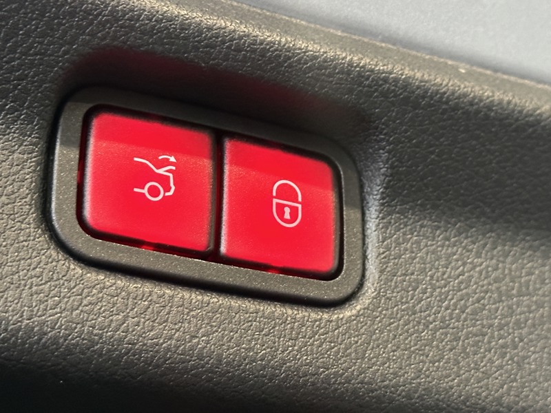 Image Mercedes-Benz EQE BERLINE EQE 300 AMG Line  