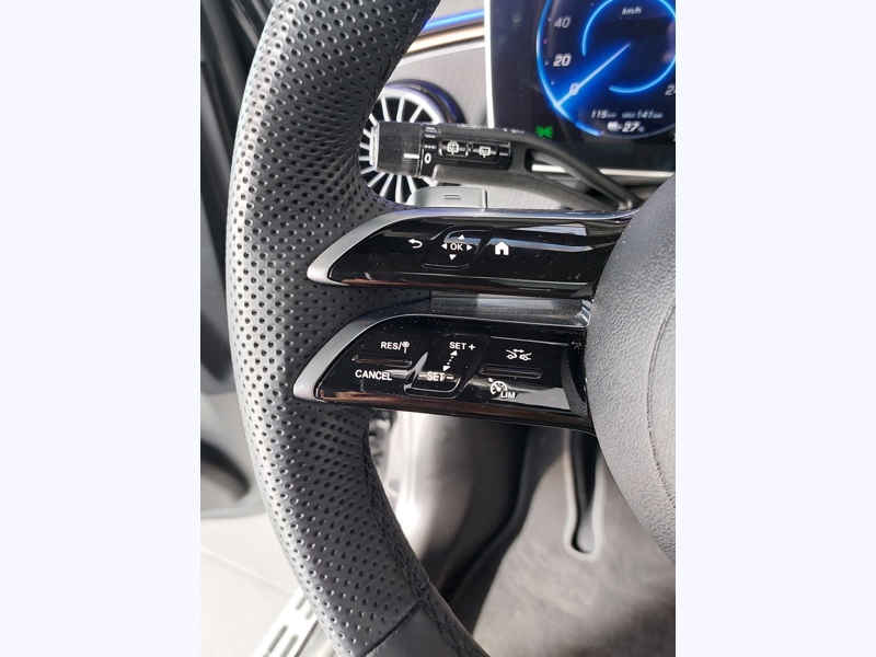 Image Mercedes-Benz EQE SUV EQE 350 4MATIC SUV AMG Line  