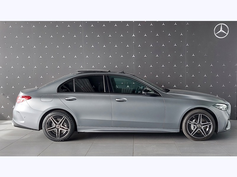 Image Mercedes-Benz CLASSE C BERLINE 300 e Berline AMG line TO GPS Carplay Caméra 360 HUD Sièges cuir élec chauff/ventil Régul Keyless -T