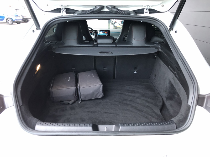 Image Mercedes-Benz CLA SHOOTING BRAKE CLA 250 e Shooting Brake AMG Line AMG Line 