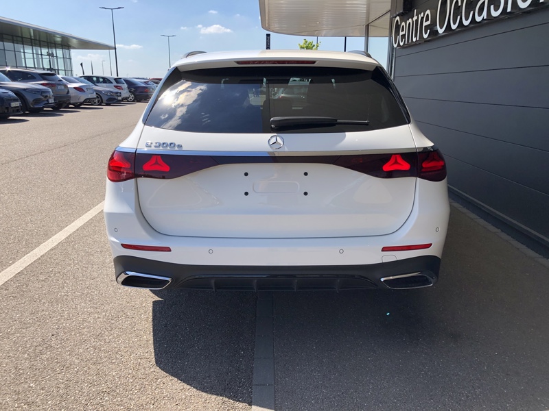 Image Mercedes-Benz CLASSE E BREAK E VI BREAK 300 E AMG LINE 9G-TRONIC   E VI BREAK 300 E AMG LINE 9G-TRONIC 