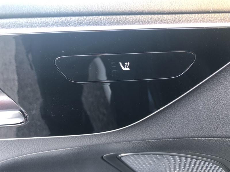 Image Mercedes-Benz CLASSE C BERLINE C 200 d AMG Line  CLASSE C/205 (2050) Classe C 200 d Berline AMG Line