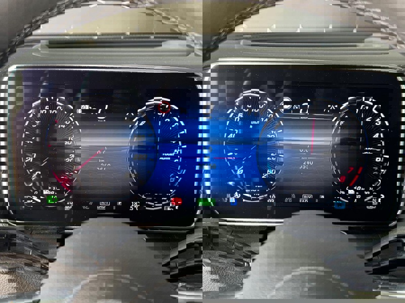 Image Mercedes-Benz GLC COUPÉ GLC 300 e Hybrid EQ 4MATIC Coupé AMG Line  