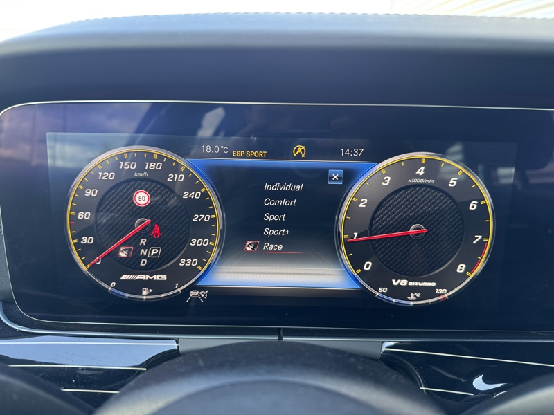 Image Mercedes-Benz CLASSE E BREAK Mercedes-AMG E 63 S 4MATIC+  