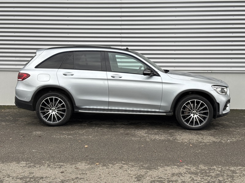 Image Mercedes-Benz GLC SUV GLC 300de 4MATIC SUV AMG Line  