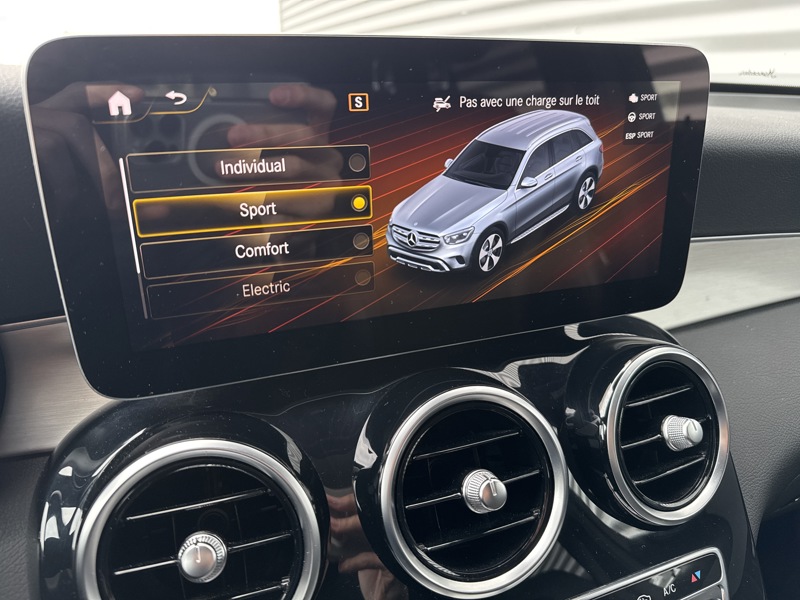 Image Mercedes-Benz GLC SUV GLC 300de 4MATIC SUV AMG Line  