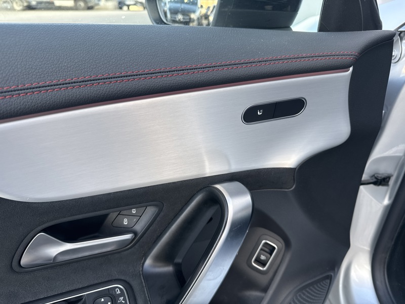 Image Mercedes-Benz CLA COUPÉ CLA 180 Coupé AMG Line AMG Line 