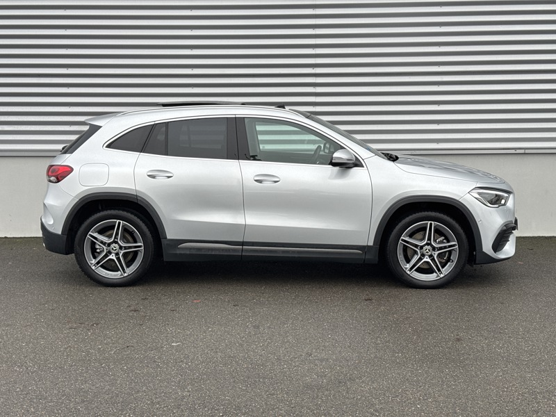 Image Mercedes-Benz GLA 250 e AMG Line AMG Line 2477 GLA 250 e AMG Line