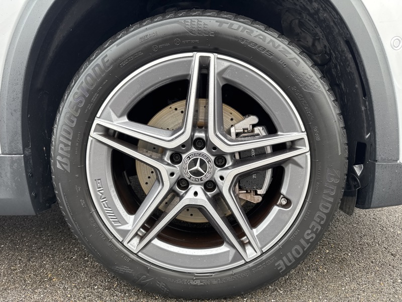 Image Mercedes-Benz GLA 250 e AMG Line AMG Line 2477 GLA 250 e AMG Line