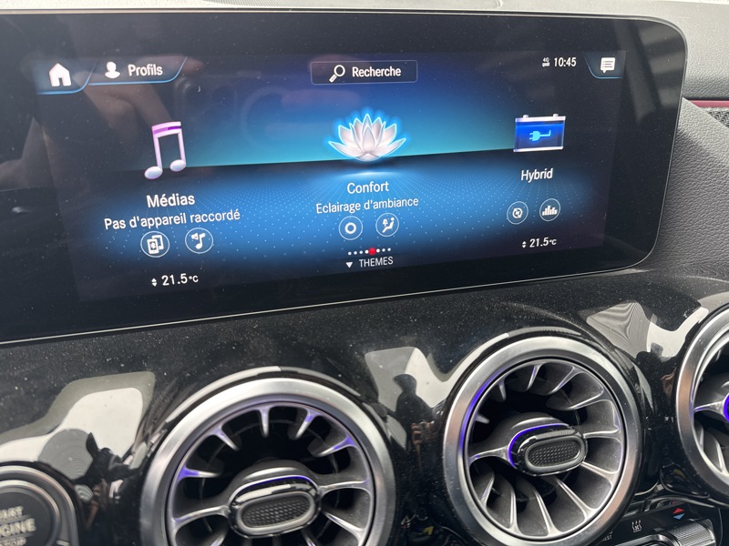 Image Mercedes-Benz GLA 250 e AMG Line AMG Line 2477 GLA 250 e AMG Line