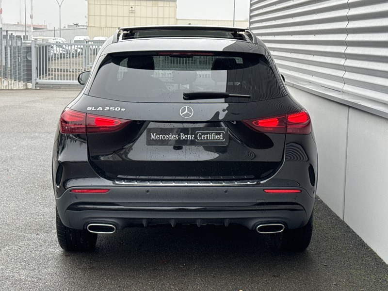 Image Mercedes-Benz GLA 250 e Hybrid EQ AMG Line AMG Line 2477 GLA 250 e AMG Line