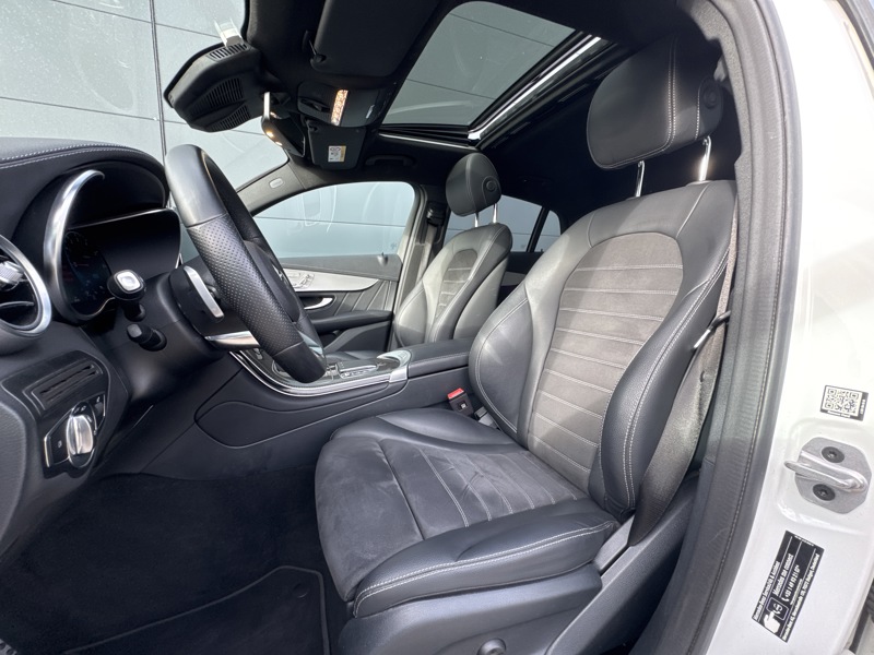 Image Mercedes-Benz GLC COUPÉ GLC 300de 4MATIC Coupé AMG Line  