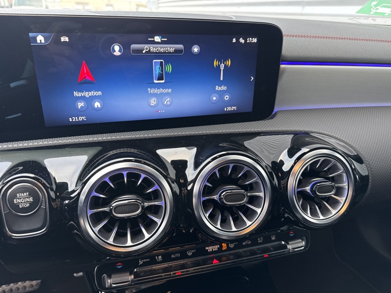 Image Mercedes-Benz CLA SHOOTING BRAKE 250 e AMG Line AMG Line 