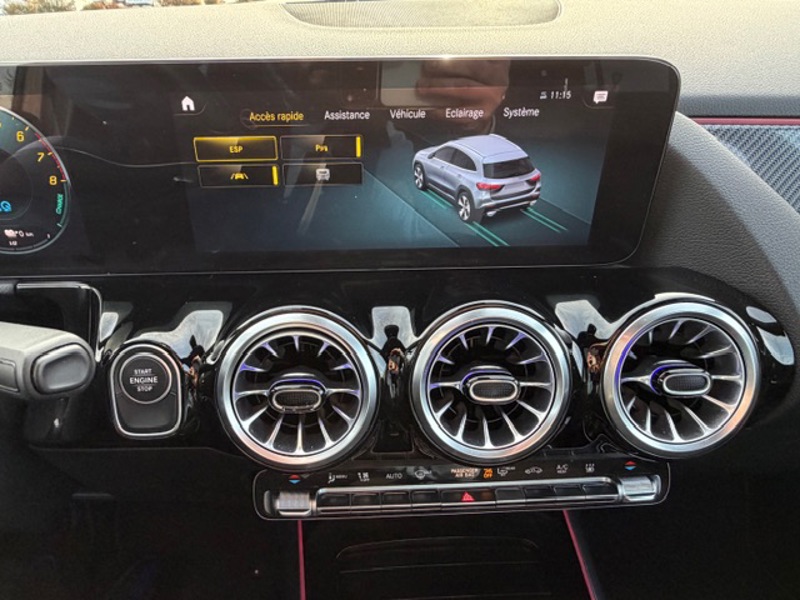 Image Mercedes-Benz GLA 250 e AMG Line 1.3 160+102 8G-DCT Toit ouvrant sièges av elect et chauff MULTIBEAM sono advanced Cha