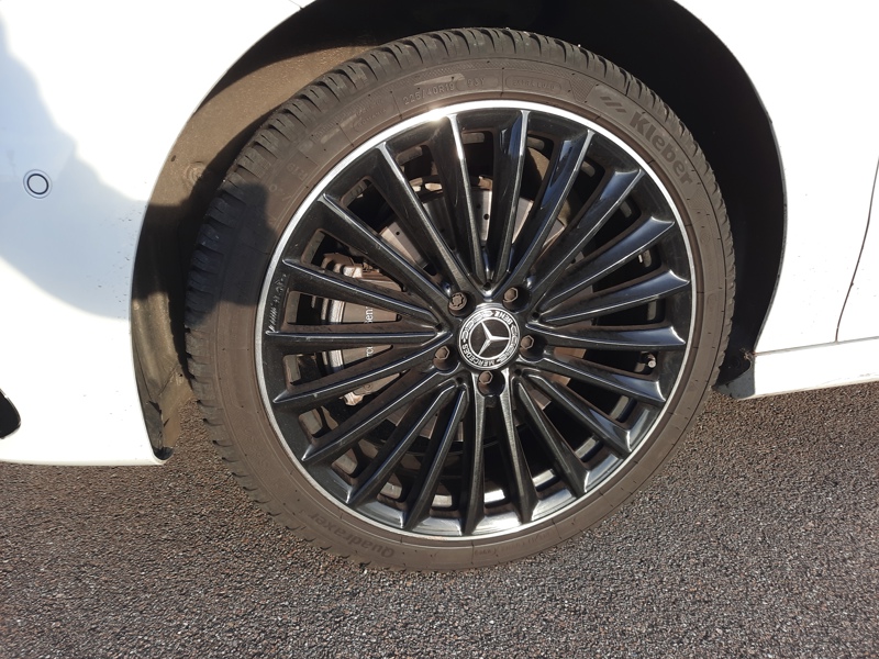 Image Mercedes-Benz CLA SHOOTING BRAKE CLA 250 e Shooting Brake AMG Line AMG Line TOE Affichage tête haute Cam 360 MULTIBEAM Pack hiver PSB