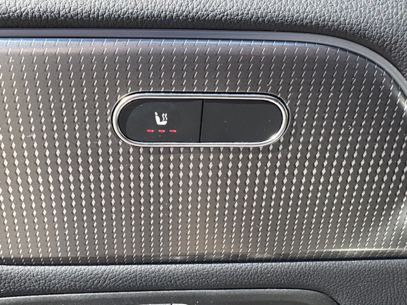 Image Mercedes-Benz GLA 200 d  Business Line Pack Progressive 2.0 150 8G-DCT Angle mort Cam recul Sièges av chauffants Détec