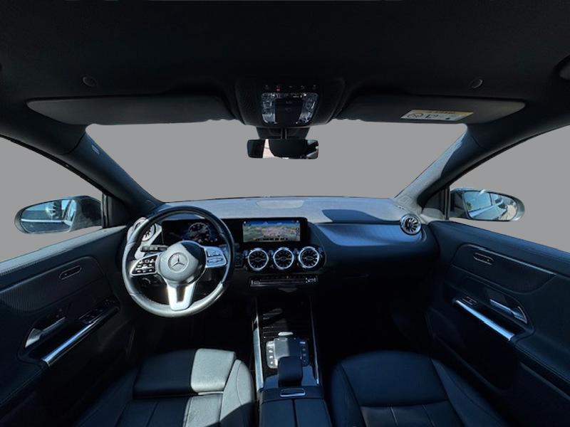 Image Mercedes-Benz GLA 200 d  Business Line Pack Progressive 2.0 150 8G-DCT Angle mort Cam recul Sièges av chauffants Détec