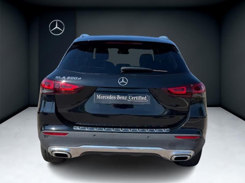 Image Mercedes-Benz GLA 200 d  Business Line Pack Progressive 2.0 150 8G-DCT Angle mort Cam recul Sièges av chauffants Détec