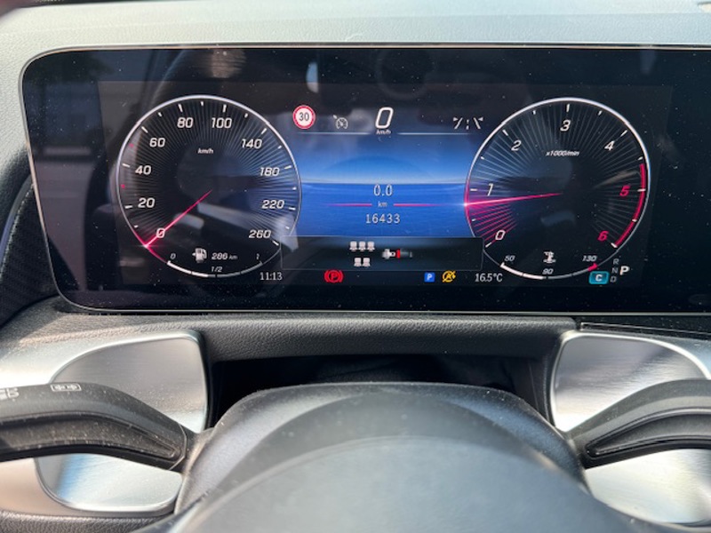 Image Mercedes-Benz GLB 200 d AMG Line 2.0 150 8G-DCT Carplay Caméra Angle mort Sièges av elect LED 7 places Hayon auto Faib