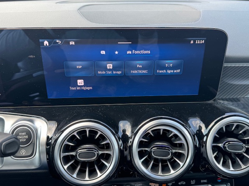 Image Mercedes-Benz GLB 200 d AMG Line 2.0 150 8G-DCT Carplay Caméra Angle mort Sièges av elect LED 7 places Hayon auto Faib